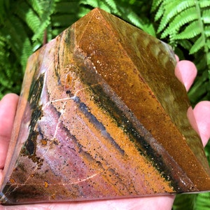 Natural  Ocean Jasper pyramid/Natural Ocean Jasper Tower/Tumbled  septarium /Energy stone /Decoration/Meditation/Chakra/Meditation/Altar