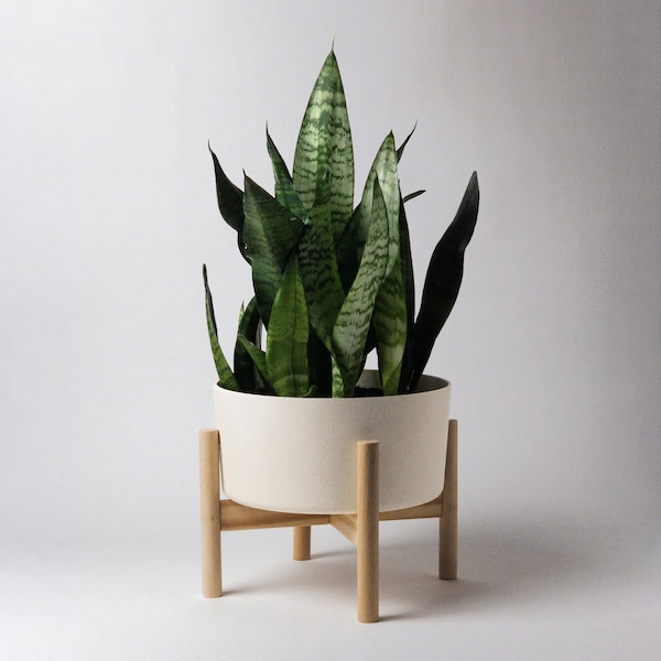 9 Inch Wide Planter Pot with Stand | Indoor planter stand | Modern Mid Century Planter Pot | Bamboo Pot Holder | Minimalistic Plan Pot