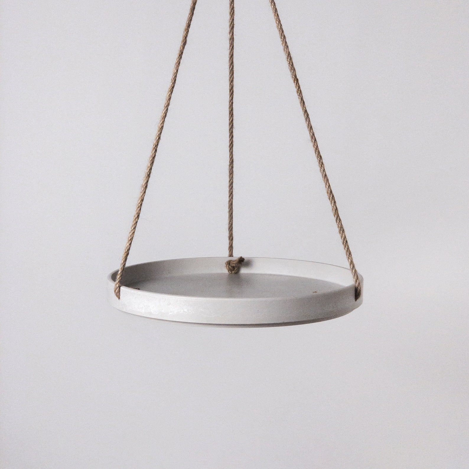 10" Indoor Hanging Plant Tray | Water Drip Tray, Imitation Concrete - White Stone, Pack of 1