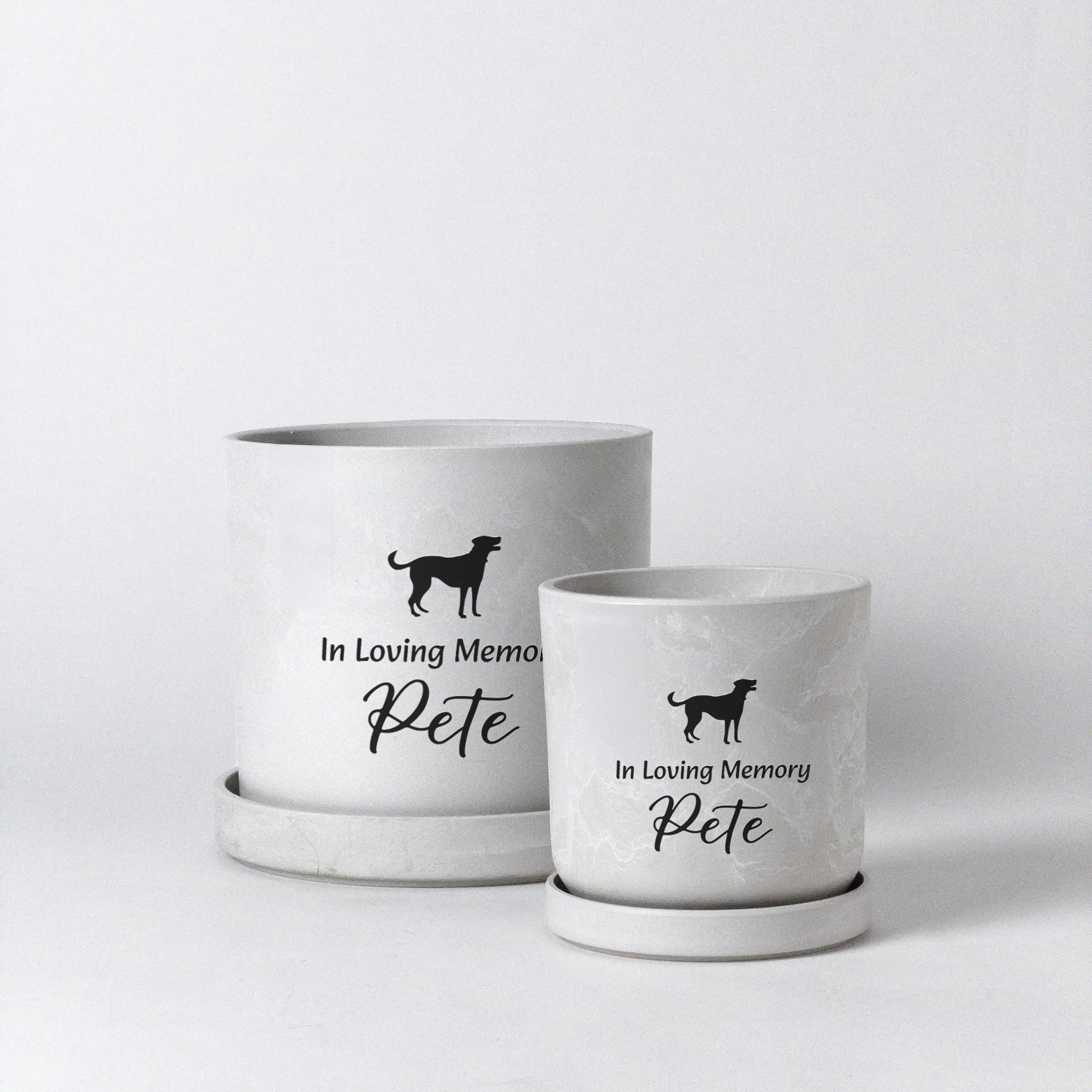 Personalized Pet Name Plant Pot | Pet Memorial Planter | Plant Pot with Drainage Hole & Plug | Dog Memorial | Pet Memorial Gift