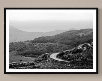 KERRY ROAD giclée, beaux-arts noir et blanc, photographie de paysage côtier irlandais Ring of Kerry, décoration murale originale Irlande