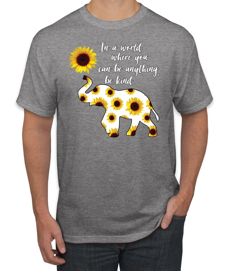 In A World Where You Can Be Anything Be Kind Men/'s Graphic T-Shirt