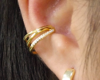 Cartilage earring, Triple Ear cuff, Cz ear cuff, Minimalist ear cuff, gold ear cuff, Delicate ear cuff