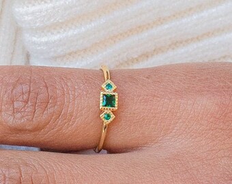 Esmeralda ring, Minimalist ring, Promise ring, Engagement ring, Gold ring, silver ring,Minimalist ring