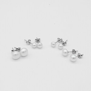 Perlenohrringe, kleine Ohrringe, 18k Goldohrringe, klassische Ohrringe, Brautjungferngeschenke Bild 3