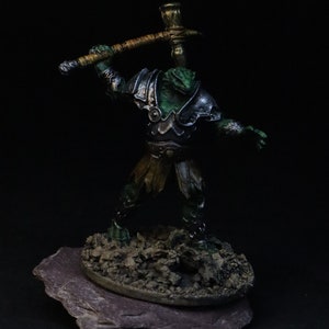 D&D dragonborn paladin DnD miniatura pintada mini para mazmorras y dragones Heroquest pathfinder Tabletop RPG