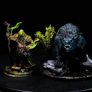 D&D Human Druid shapeshift Miniature, Dungeons and dragons, Hand painted, custom Heroquest minis mixed 3d printed models druid bear mini DnD