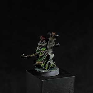 DnD Necromancer mage Miniature for Dungeons and dragons dark wizard mini Hand painted for heroquest pathfinder Tabletop RPG TTRPG minis