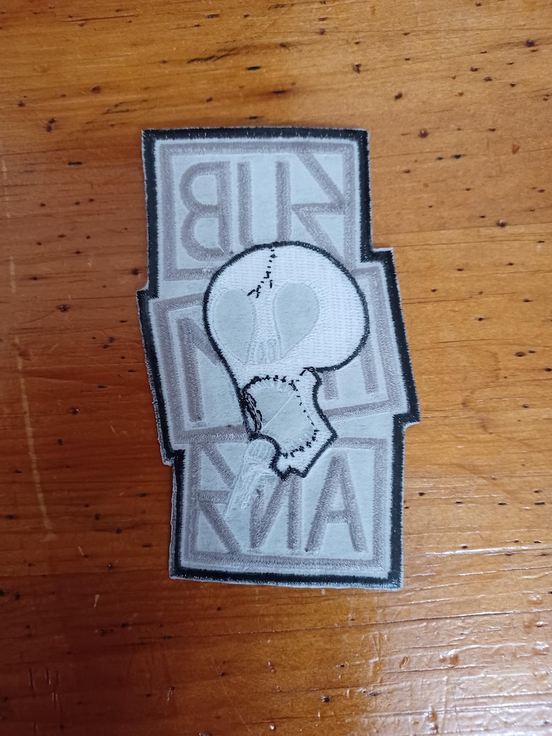 Officiellt broderat märke från Subhumans bild 6