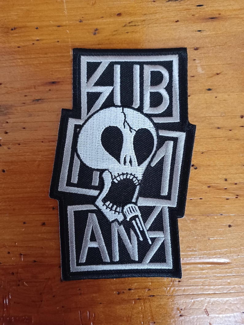 Officiellt broderat märke från Subhumans bild 2