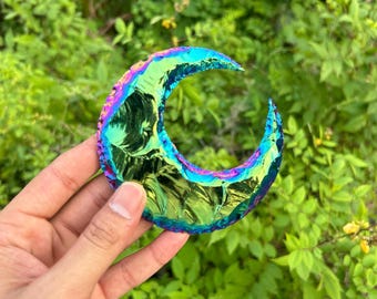 Titanium Aura Quartz Crescent Moon: Rainbow Crystal Healing Decor (100mm
