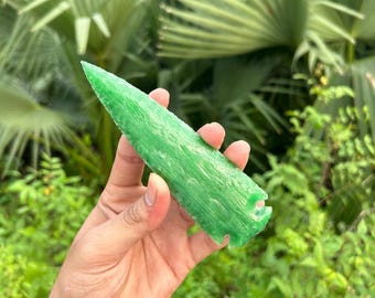 Green Fiber Optic Glass Arrowhead - Hand Carved 6-Inch Crystal, Healing Tool, Tribal Decor, Unique Spiritual Gift