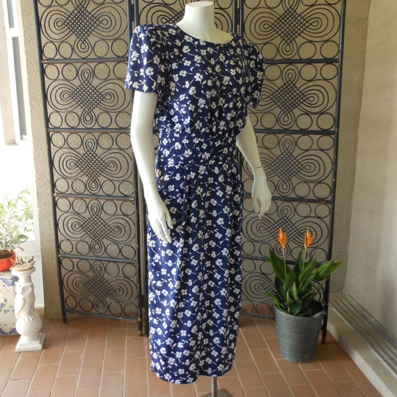 Vintage Retro Long Wiggle Dress Oversize Shoulder… - image 8