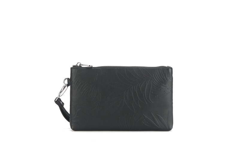 Wristlet Melody Lehua Embossed Black image 3