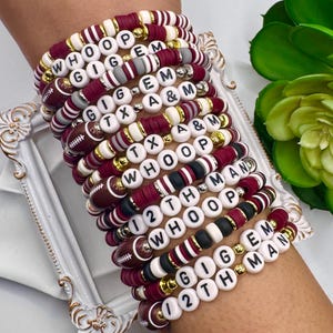 6mm Texas A & M Game Day Heishi Football Bracelet Stack / Aggie Bracelet Set / Maroon White Bracelet / Gig Em / Whoop / College Graduation