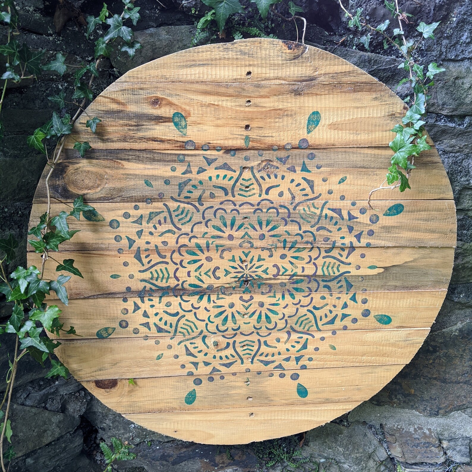 Mandala on Pallet Wood Mandala Wall Art Mandala Stenciled Etsy