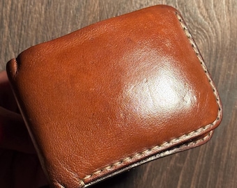 Monedero clásico de cuero plegable de dos pliegues