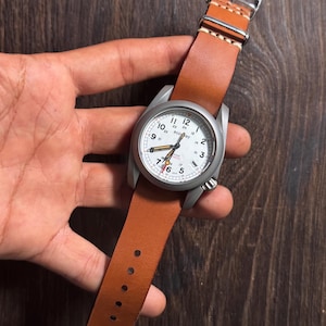 nato strap in vechetta italian leather tan color