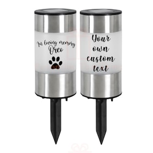 Memorial in memory of garden / grave silver pet paw print solar light