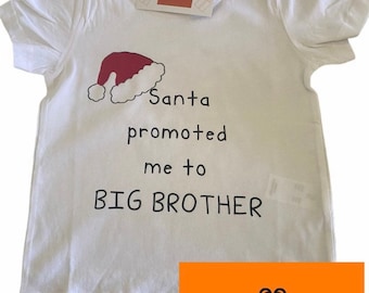 Le bonnet de Noel m'a promue grand frère/soeur t-shirt personnalisé pour faire-part de grossesse pour enfants
