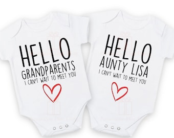 Hello custom name I can’t wait to meet you pregnancy announcement baby bodysuit outfit