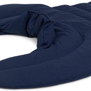 Coussin chauffant cervical maxi avec col montant et partie dorsale bleu foncé nuque épaules haut du dos Différents remplissages image 6