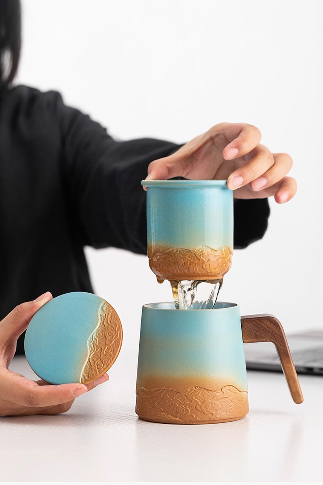 Ceramic Black Tea Mug With Wooden Handle and Strainer in 3 Color