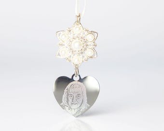 Photo Engraved Bridal Bouquet Charm | Pearl Flower, Memorial Gift