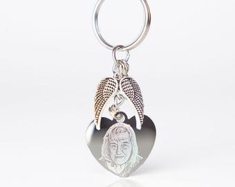 Fotogravierte Herz Keychain | Engelsflügel Gedenkschlüsselring