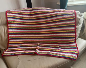 Colourful Crocheted Throw/Banket Acrylic Yarn 145 x 140CM