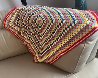 A Colourful, crocheted Granny Square Blanket in Acrylic yarn 95x95 CM