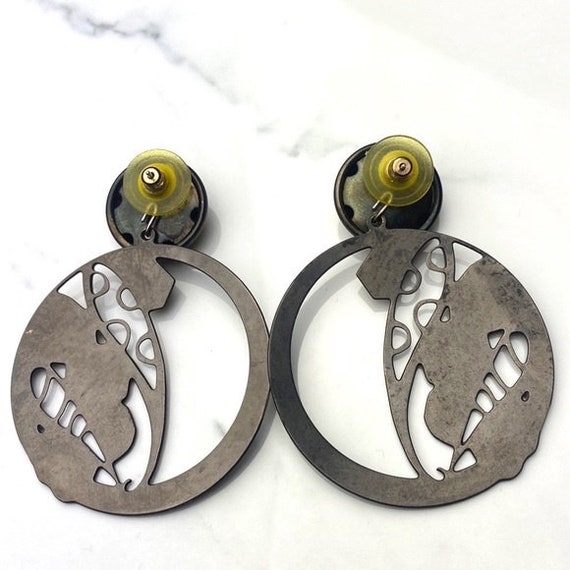 Edgar Berebi Vintage Floral Enamel Metal Earrings - image 3