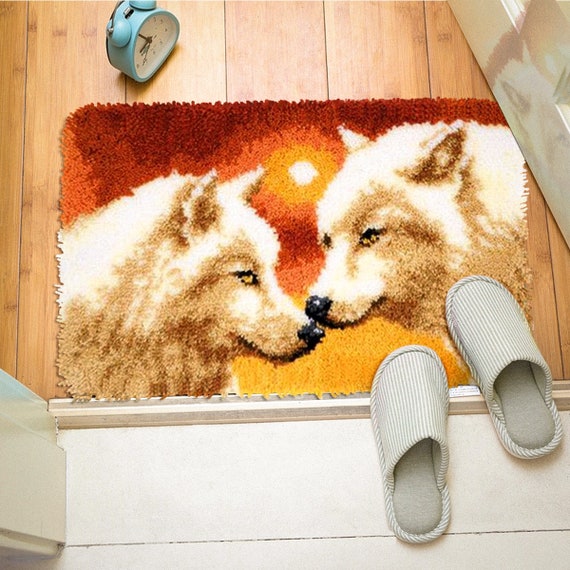 Latch Hook Rug Kits Embroidery Wolfs DIY Two Bears Pattern Crochet Needlework Crafts for Adults and Kids Beginners 20"x 15"