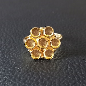 Vergoldeter Stein Lünette Schalen-Schalen-naher leerer Ring, 925 Sterlingsilber-runder Ring, Einstellung für die Herstellung des Rings 4x4 mm bis 6X6 mm, DIY-Schmuck