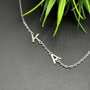 Collar de nombre personalizado - Collar inicial - Collar de letras - Collar personalizado de plata de ley 925 - Regalo para ella - Joyería minimalista