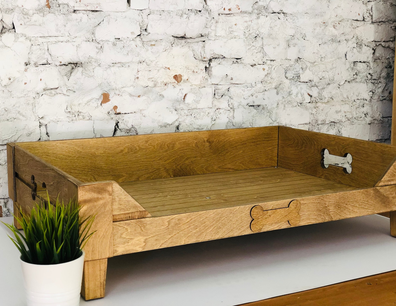 Customizable Raised Wooden Dog Bed, Mid Century Modern, Elevated Pet Bed Furniture, Handmade