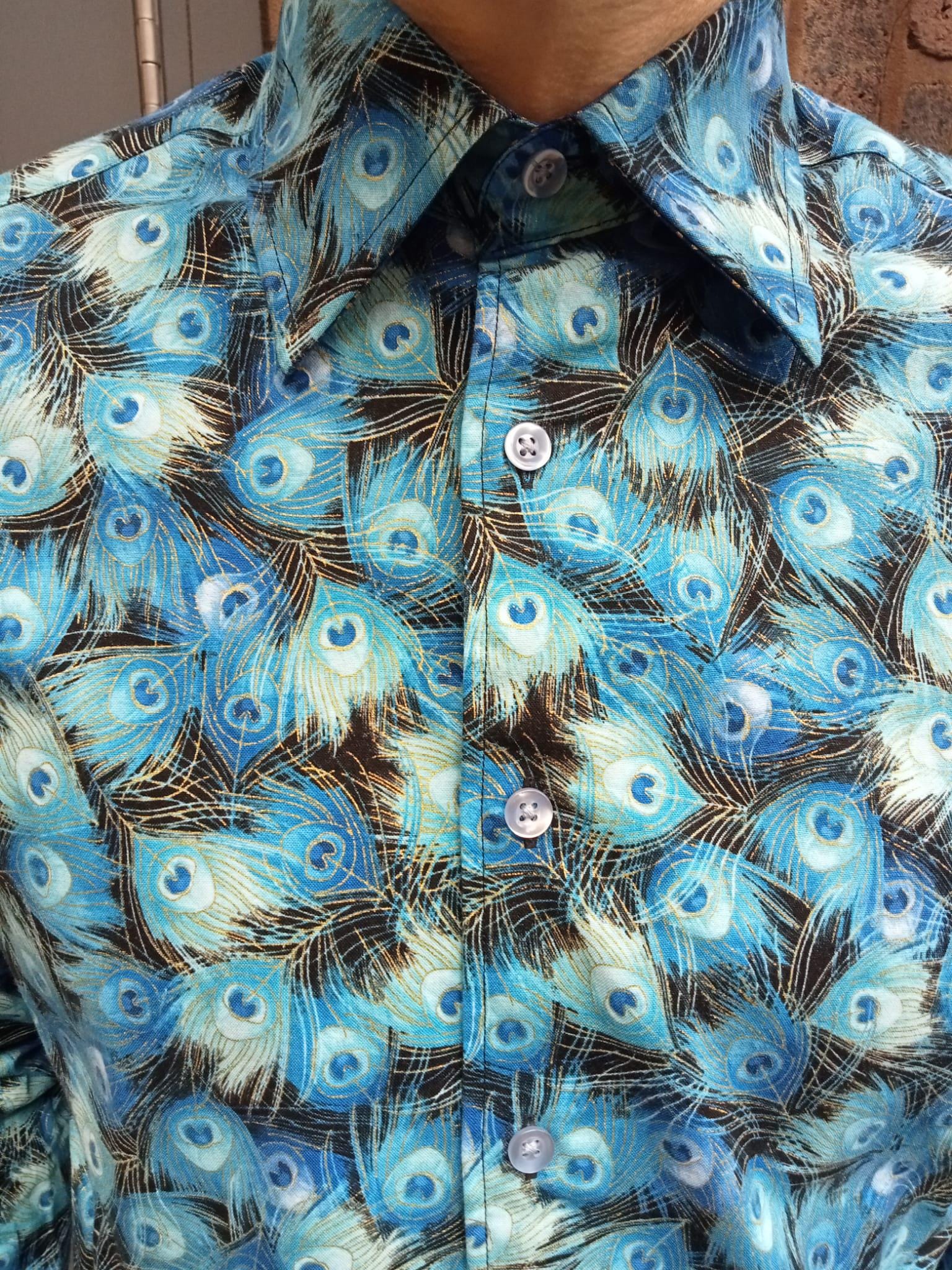 peacock blue mens dress shirt Ariat Men's L/S Peacock Blue/White Team Logo Lightweight Classic Fit Button Shirt