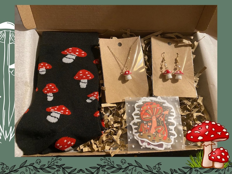 Mushroom Lover's Gift Set - Fungi Gift Accessories - Get Well Soon Gift - Unique Bohemian Gift for Her - Mushroom Necklace afbeelding 2