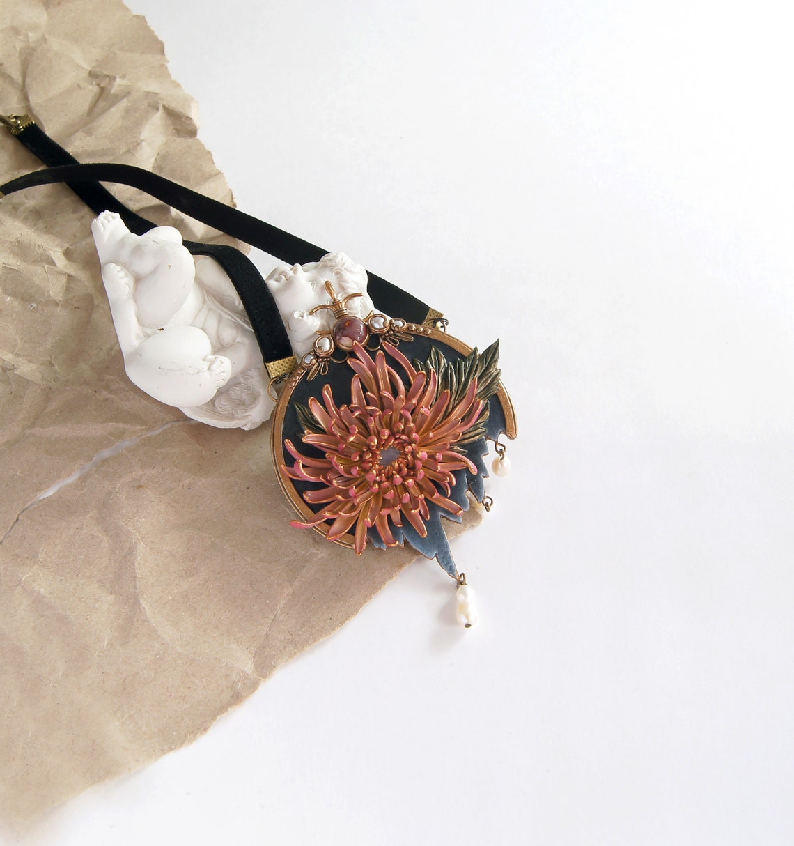 Pendant Chrysanthemum necklace made of polymer clay flower Etsy