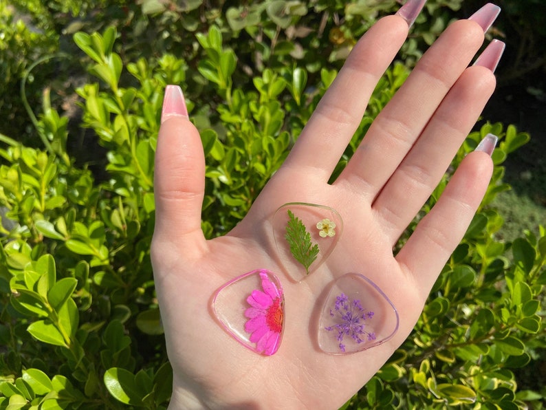 Custom Flower Guitar Pick Floral Guitar Pick Resin Guitar Etsy