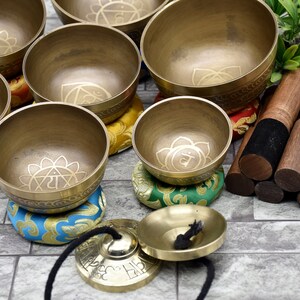 Natural Singing Bowl Set of 7 - Tibetan Singing Bowls - Healing Set ...