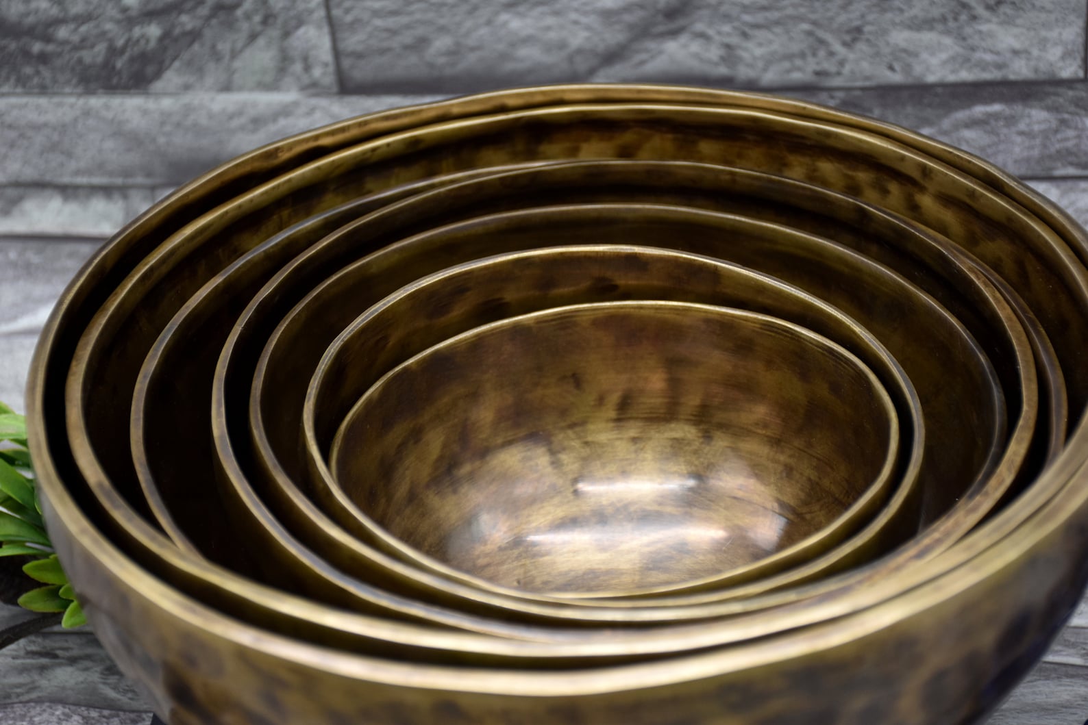 Chakra Note Tuned Full Moon Singing Bowl Set of 7 - Tibetan Singing ...