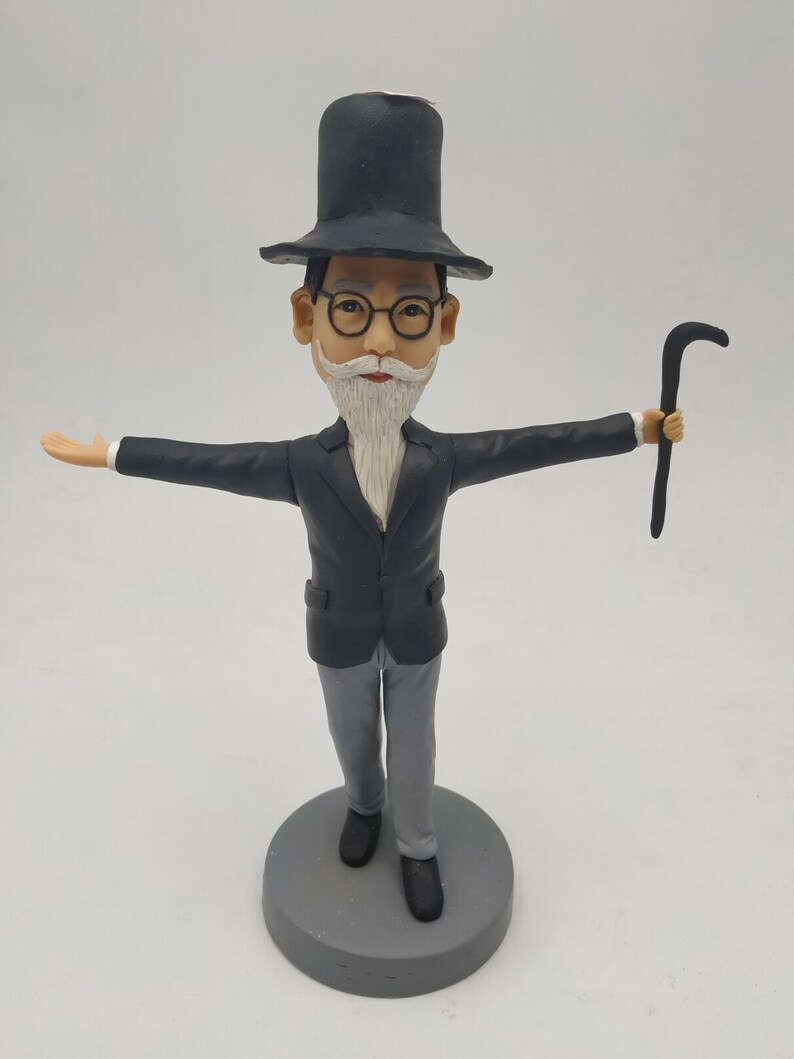 custom bobble head figurines
