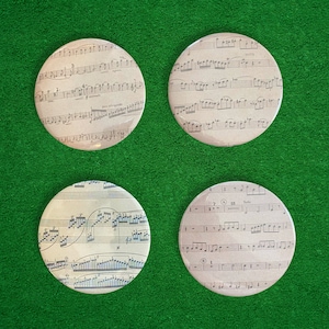 Botón de partitura de concierto, Botón de alfiler atrás, Flauta, Clarinete, Trompeta, Trombón, Piano, Percusión, Violín, Violonchelo, Regalo musical, Músico