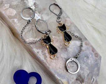 Black Cat Loop Earplug Holder Earrings - dangle earring, stainless steel, hypoallergenic, neurodivergent, concert