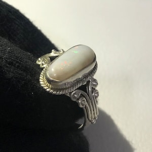 Bague opale d&#39;Australie : argent sterling 925 massif, pierre ovale (14 x 6 mm)