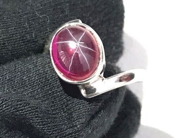 Handmade Red Star Ruby Ring: 925 Sterling Silver, Oval Stone (9x8mm)
