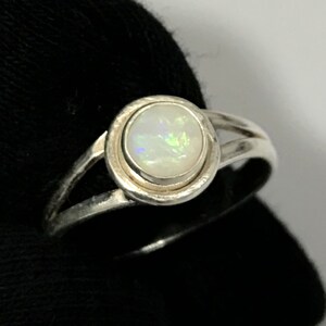 Australian Opal Ring: Handmade 925 Sterling Silver, Round Stone (5x5 mm)