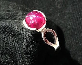 Handmade Red Star Ruby Ring: 925 Sterling Silver, 8x8mm Gemstone