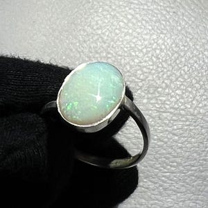 Australian Opal Ring: Green Fire Gemstone, 925 Sterling Silver (13x10 mm)